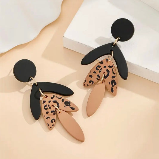 Black & Tan Leopard Vine Earrings