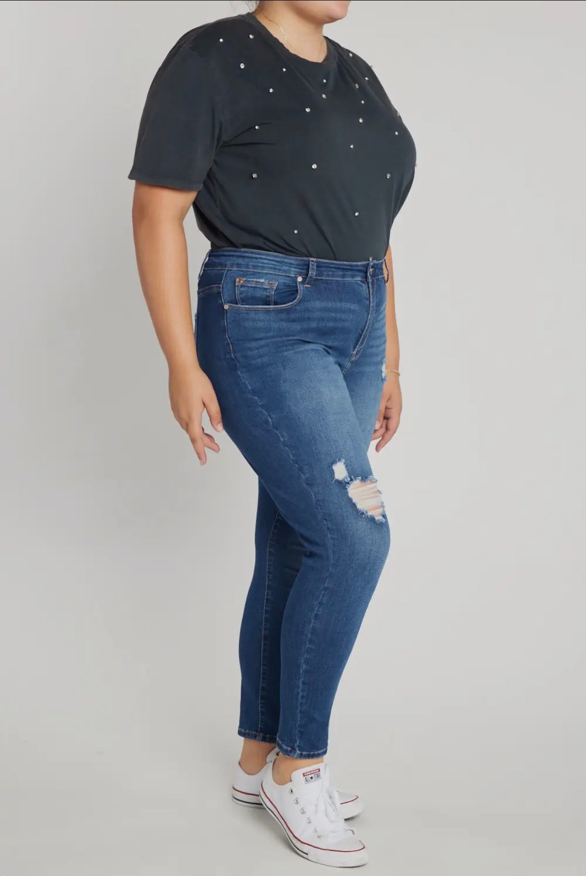 Emma Mid-Rise Skinny -Medium